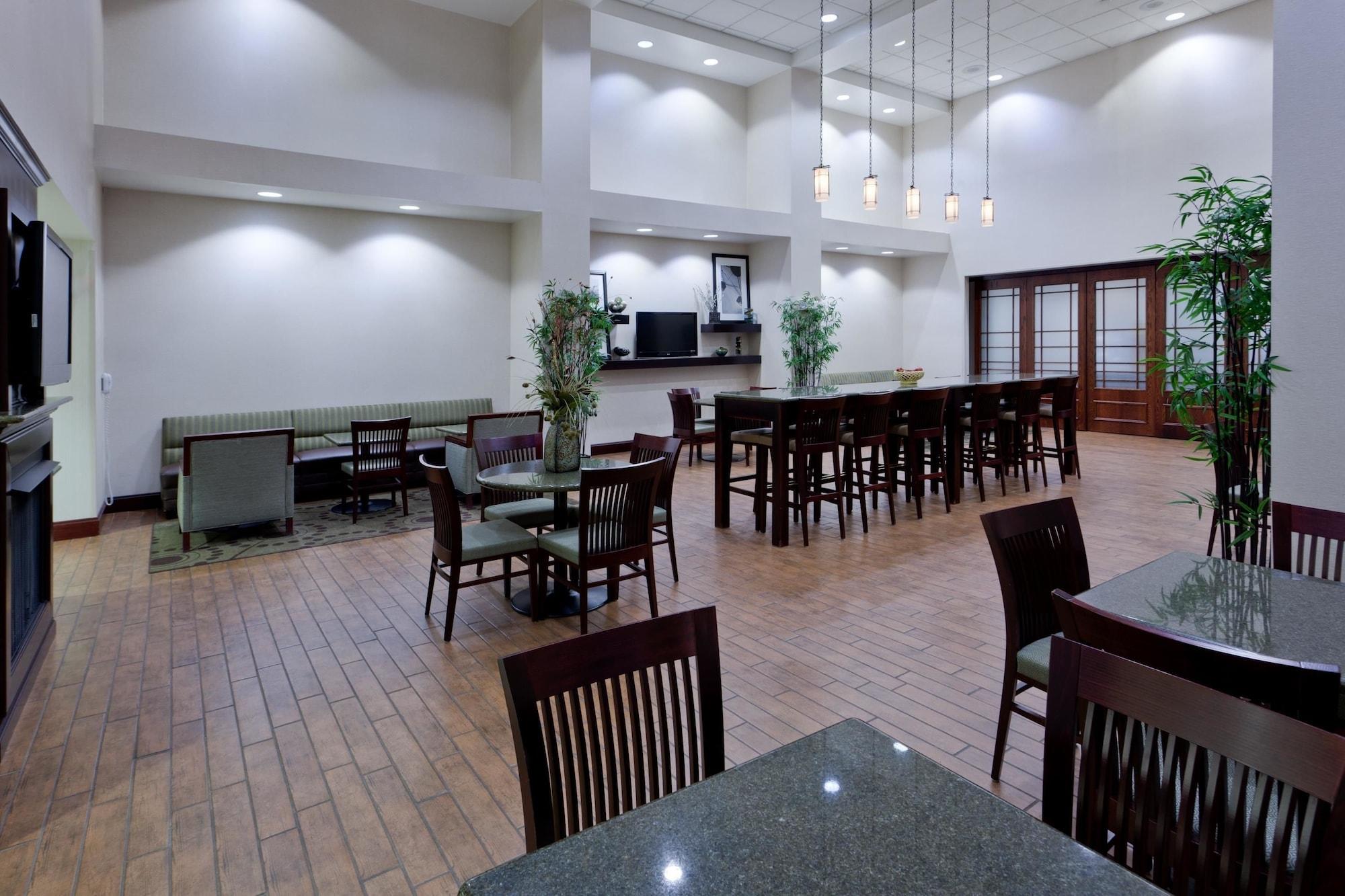 Hampton Inn & Suites By Hilton Syracuse Dewitt East Syracuse Ngoại thất bức ảnh
